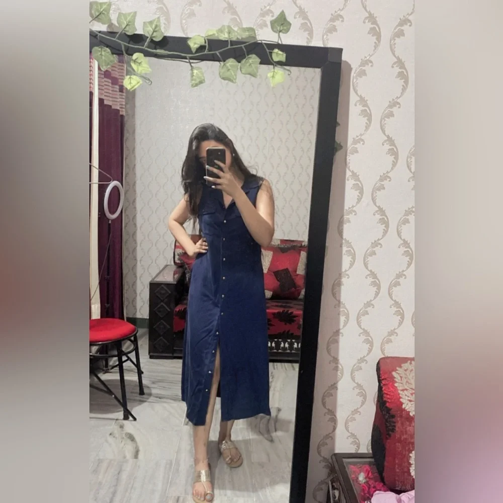 denim long dress( fade blue with white strands) - Picture 10 of 16